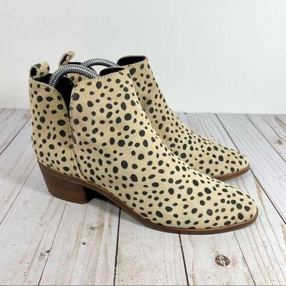 Dolce Vita Kaidie Cream Suede with Black Spots Animal Print Ankle Boots 8 - Picture 13 of 13